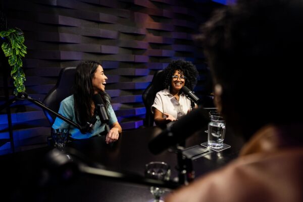 tech-inspired podcast course product image bold modern